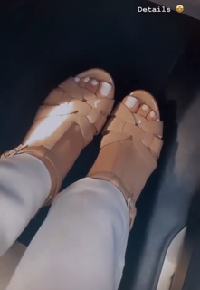 Leli Hernandez feet photo 10