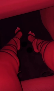 Leli Hernandez feet photo 8