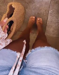 Leli Hernandez feet photo 3