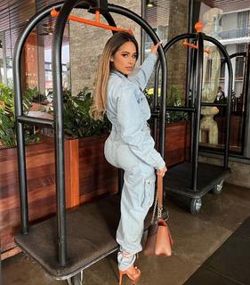 Leli Hernandez feet photo 17