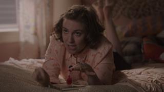 Lena Dunham feet photo thumbnail