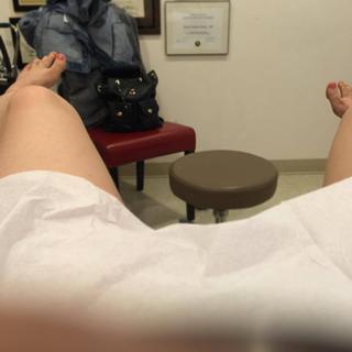 Lena Dunham feet photo thumbnail