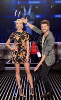 Lena Gercke feet photo thumbnail