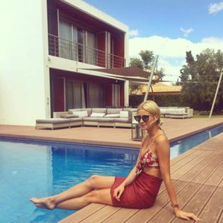 Lena Gercke feet photo thumbnail