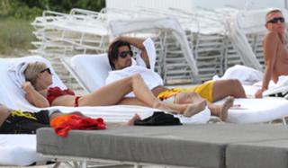 Lena Gercke feet photo thumbnail
