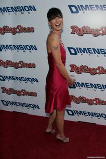 Lena Headey feet photo thumbnail