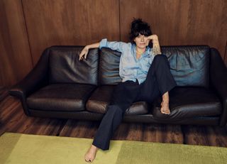 Lena Headey feet photo 1