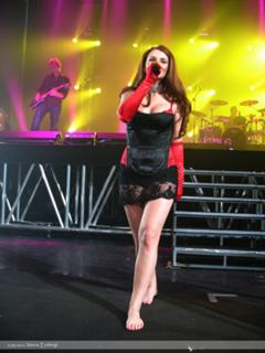 Lena Katina feet photo thumbnail