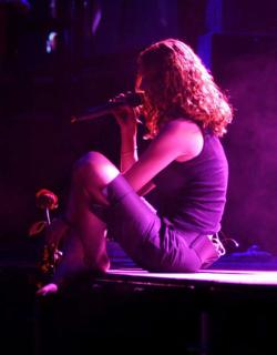 Lena Katina feet photo thumbnail