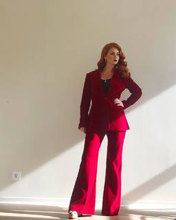 Lena Katina feet photo thumbnail