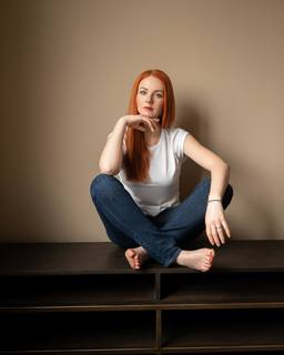 Lena Katina feet photo thumbnail