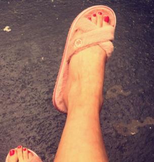 Lena Meyer-Landrut feet photo thumbnail