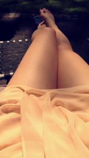 Lena Meyer-Landrut feet photo thumbnail