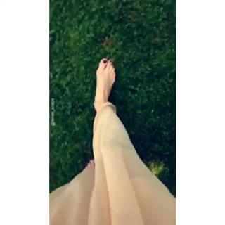 Lena Meyer-Landrut feet photo thumbnail