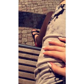Lena Meyer-Landrut feet photo thumbnail