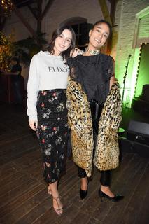 Lena Meyer-Landrut feet photo thumbnail