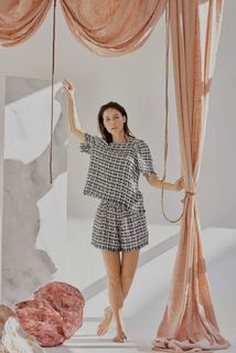 Lena Meyer-Landrut feet photo thumbnail