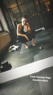 Lena Meyer-Landrut feet photo thumbnail