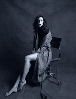 Lena Meyer-Landrut feet photo thumbnail
