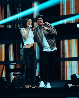 Lena Meyer-Landrut feet photo thumbnail
