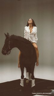 Lena Meyer-Landrut feet photo thumbnail