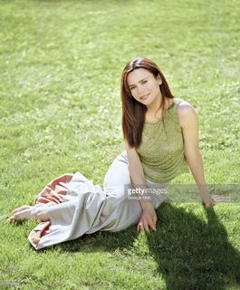 Lena Olin feet photo thumbnail