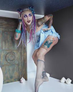 Lena Scissorhands feet photo 11