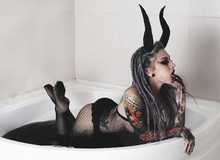 Lena Scissorhands feet photo 10