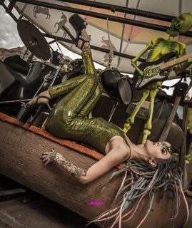 Lena Scissorhands feet photo 1
