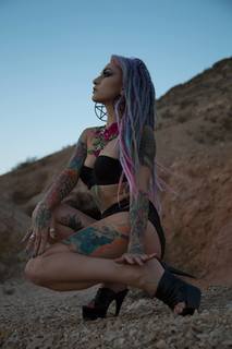 Lena Scissorhands feet photo 2