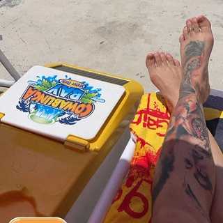 Lena Scissorhands feet photo 2