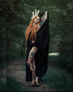 Lena Scissorhands feet photo 8