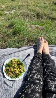 Lena Scissorhands feet photo 1