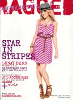 Lenay Olsen feet photo thumbnail