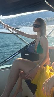 Leni Klum feet photo thumbnail