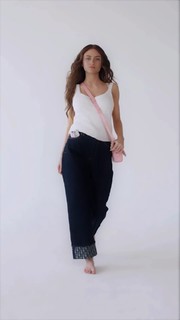 Leni Klum feet photo thumbnail