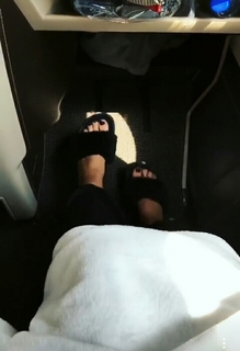 Lennon Stella feet photo 3