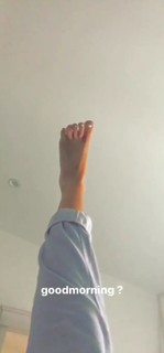 Lennon Stella feet photo 5