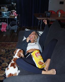 Lennon Stella feet photo 18