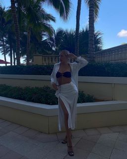 Lennon Stella feet photo 11
