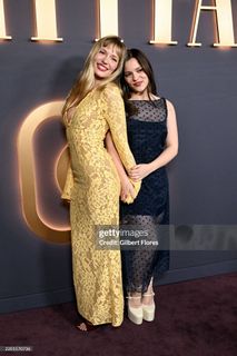 Lennon Stella feet photo 3