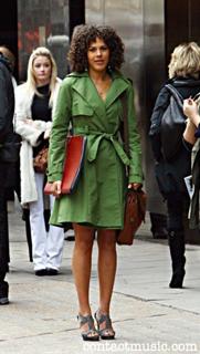 Lenora Crichlow feet photo 5
