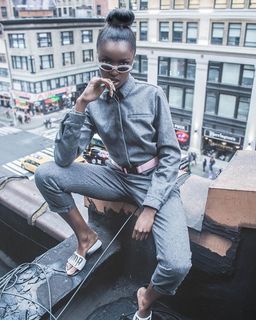 Leomie Anderson feet photo 15