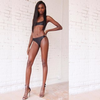 Leomie Anderson feet photo 4