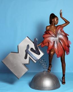 Leomie Anderson feet photo 7