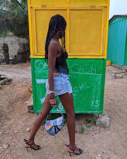 Leomie Anderson feet photo 14