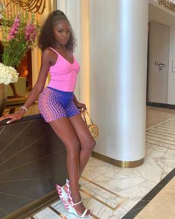Leomie Anderson feet photo 18