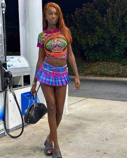 Leomie Anderson feet photo 13