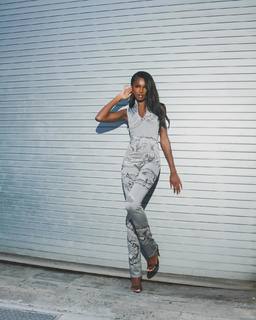 Leomie Anderson feet photo 2