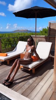 Leomie Anderson feet photo 3